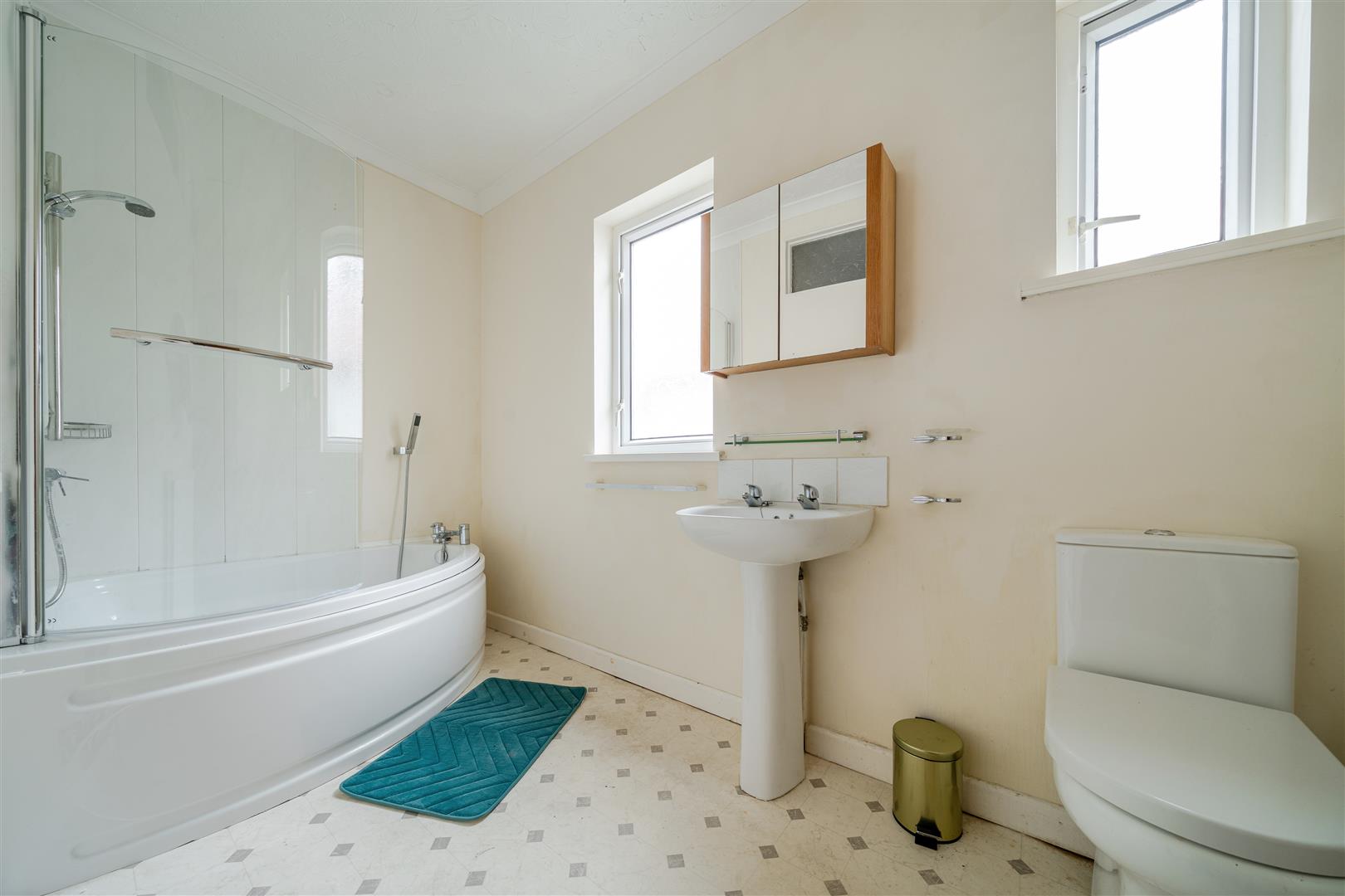 Glanbrydan Avenue, Uplands, Swansea, SA2 0JH